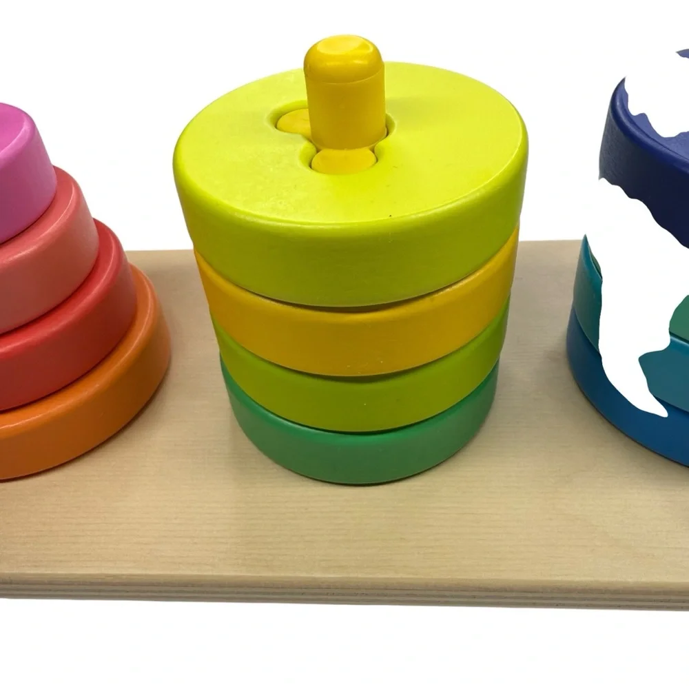 LOVEVERY Twist & Pivot Pattern Puzzle Stack toy.